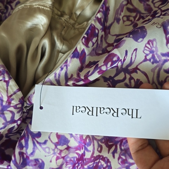 Carolina Herrera Elegant Purple Floral Maxi Dress - Picture 12 of 14